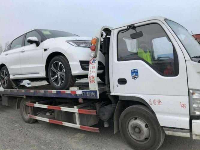 哈爾濱上門(mén)搭電服務(wù)：快速安全，解決您的電力難題