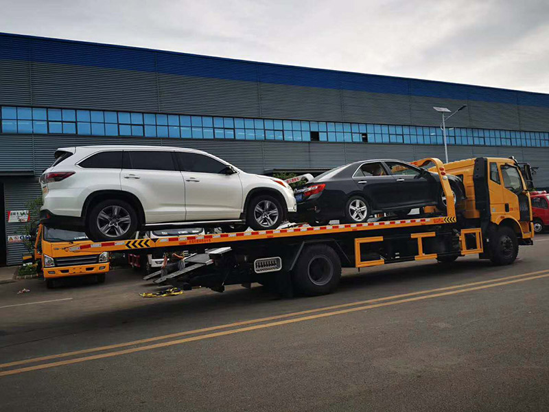 雞西市雞東縣汽車雪地困境救援：專業(yè)救援，讓愛(ài)車安全過(guò)冬