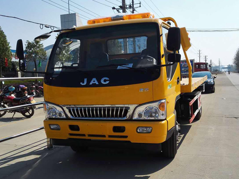 伊寧上門搭電服務，快速解決您的電力難題